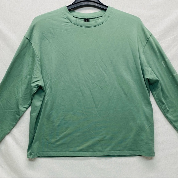 ETHOS Long Sleeve Pullover Shirt Sage Green Super Soft Logo Down Sleeve Casual - Picture 3 of 11